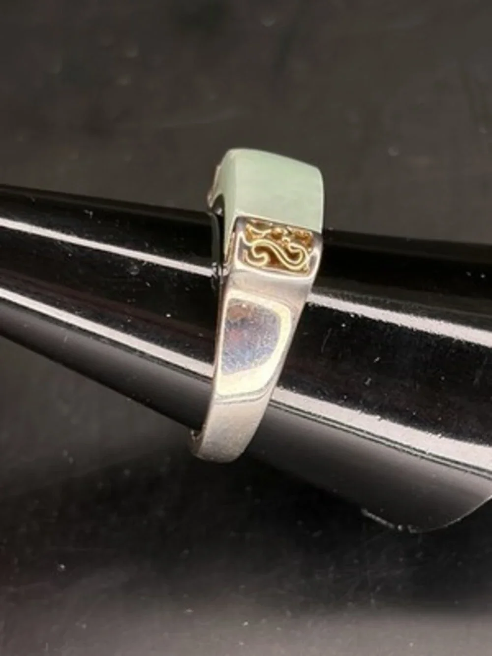 Designer Signed 925 Sterling Silver 14K Gold Green Jade Ring Size 8